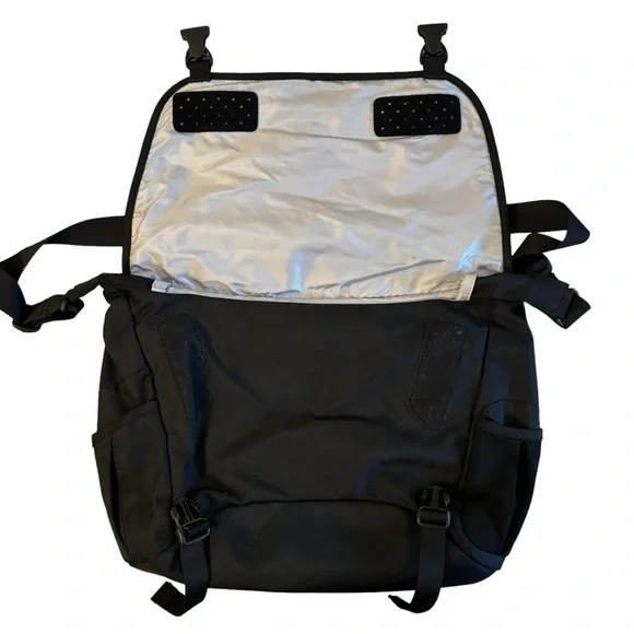 Patagonia Half Mass Bag Messenger Laptop Briefcase Black Nylon Business Travel - Picture 6 of 15